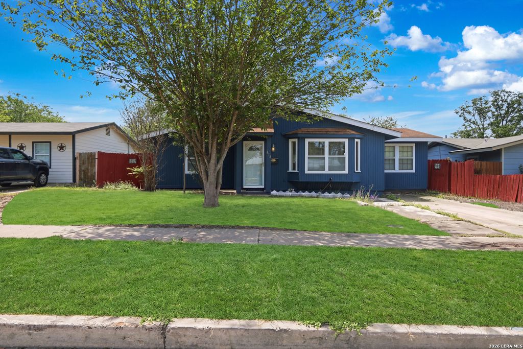 814 Weizmann, San Antonio, TX 78213