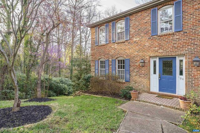 104 SMITHFIELD CT, Charlottesville, VA 22901