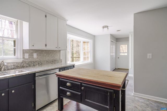 104 SMITHFIELD CT, Charlottesville, VA 22901
