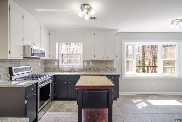 104 SMITHFIELD CT, Charlottesville, VA 22901
