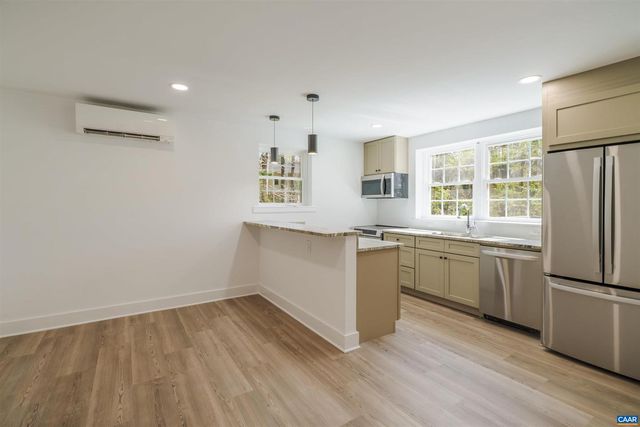 104 SMITHFIELD CT, Charlottesville, VA 22901