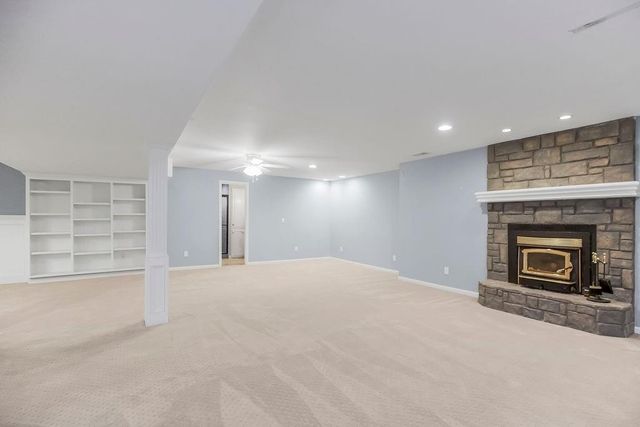 13223 N Virginia Avenue, Smithville, MO 64089