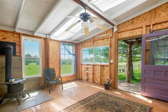 13223 N Virginia Avenue, Smithville, MO 64089