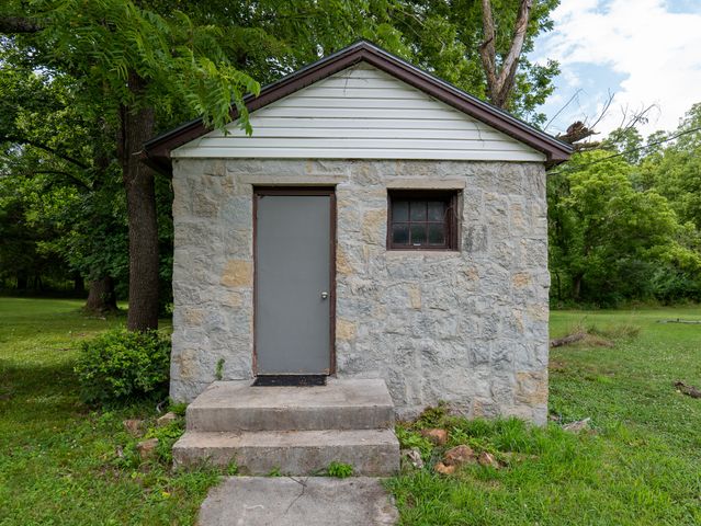 645 S Assisi Way, Republic, MO 65738