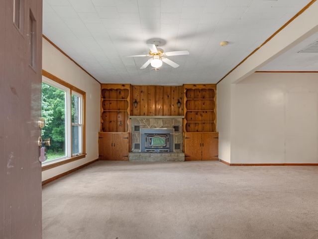 645 S Assisi Way, Republic, MO 65738