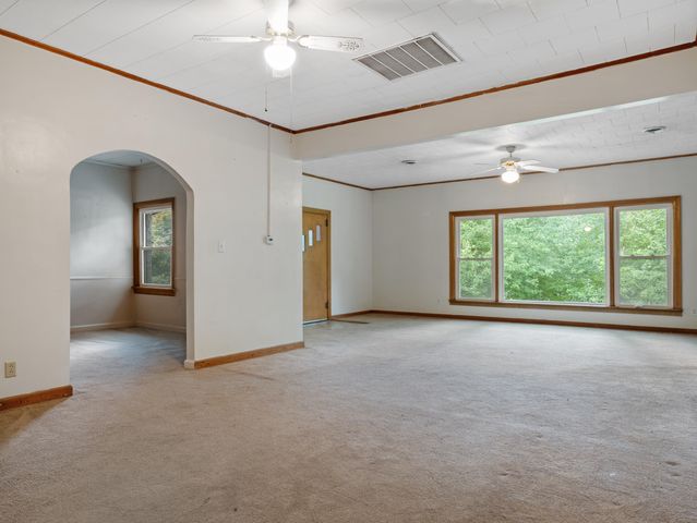 645 S Assisi Way, Republic, MO 65738