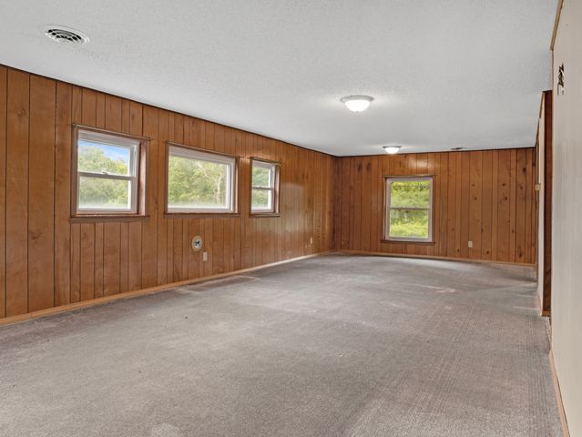 645 S Assisi Way, Republic, MO 65738