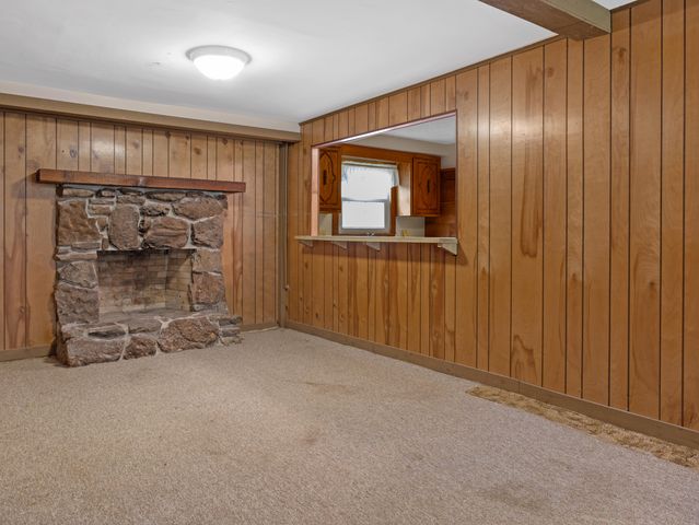 645 S Assisi Way, Republic, MO 65738