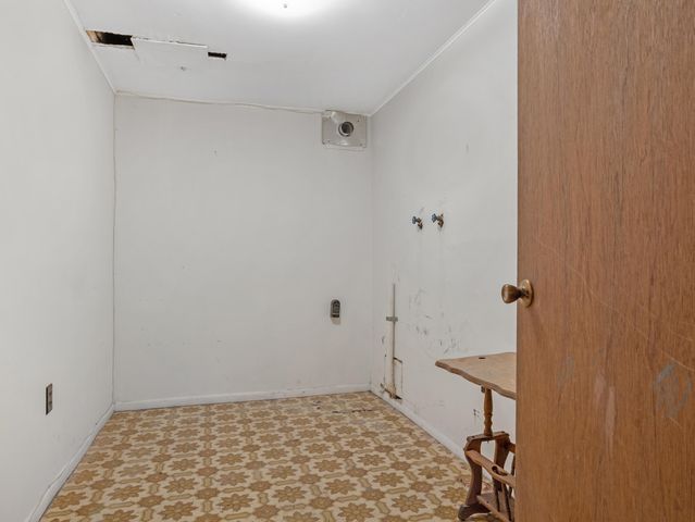 645 S Assisi Way, Republic, MO 65738