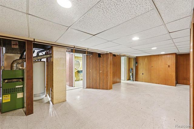 11804 Diehl Drive, Sterling Heights, MI 48313