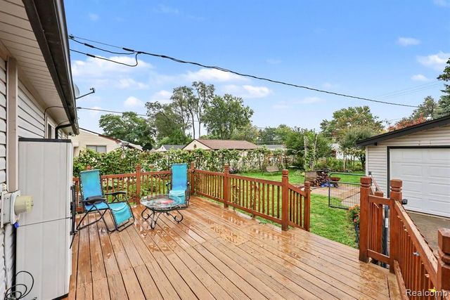 11804 Diehl Drive, Sterling Heights, MI 48313