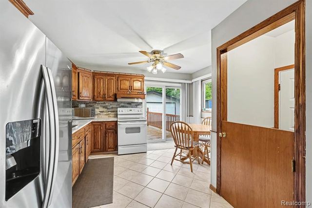 11804 Diehl Drive, Sterling Heights, MI 48313