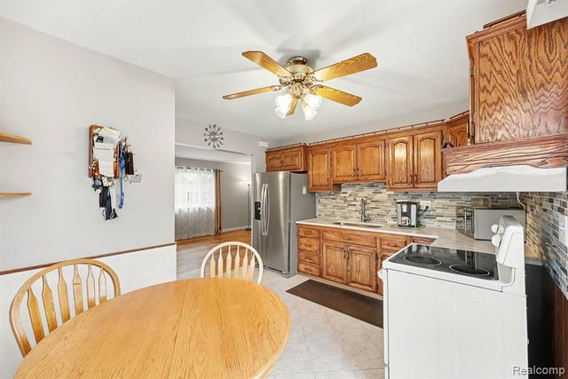 11804 Diehl Drive, Sterling Heights, MI 48313