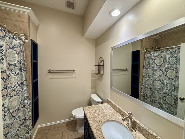 3817 Seminole Place, Carrollton, TX 75007