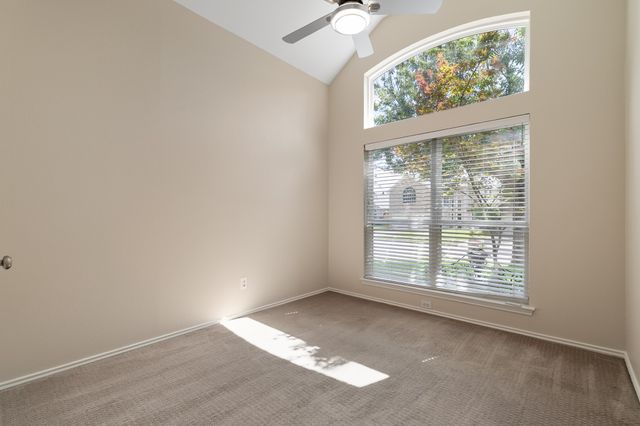 3817 Seminole Place, Carrollton, TX 75007