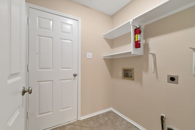 3817 Seminole Place, Carrollton, TX 75007