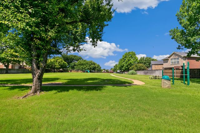 3817 Seminole Place, Carrollton, TX 75007