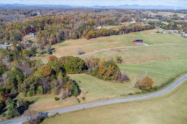 Lot 6 Isle Of Pines DR, Moneta, VA 24121