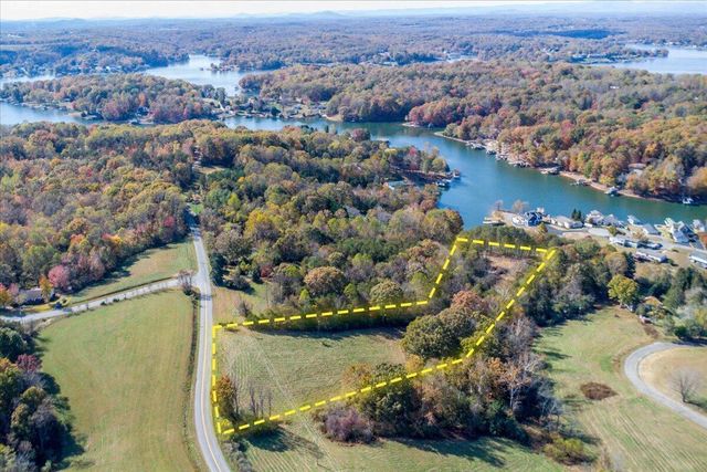 Lot 6 Isle Of Pines DR, Moneta, VA 24121