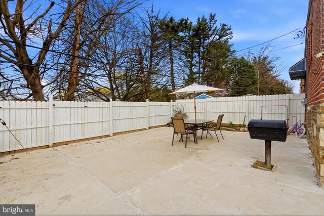 730 CHARETTE RD, Philadelphia, PA 19115