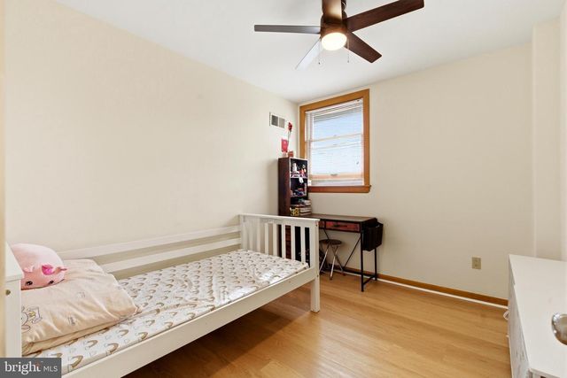 730 CHARETTE RD, Philadelphia, PA 19115