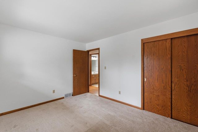 4973 S 19th STREET, Milwaukee, WI 53221
