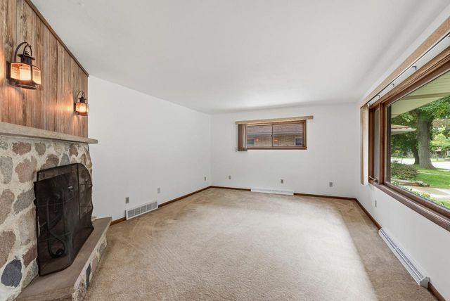 4973 S 19th STREET, Milwaukee, WI 53221