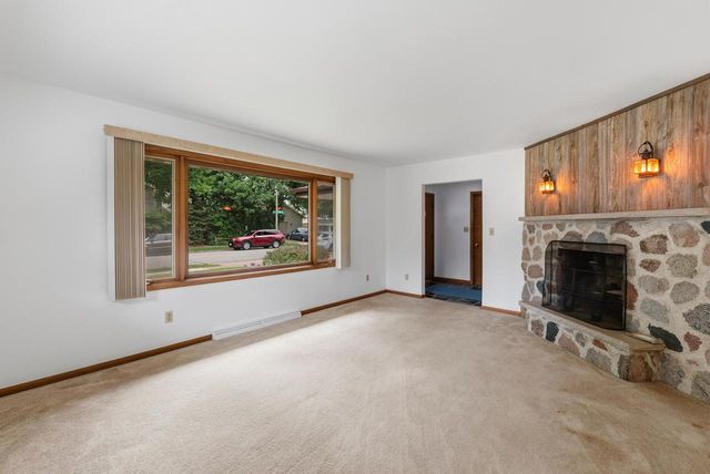 4973 S 19th STREET, Milwaukee, WI 53221