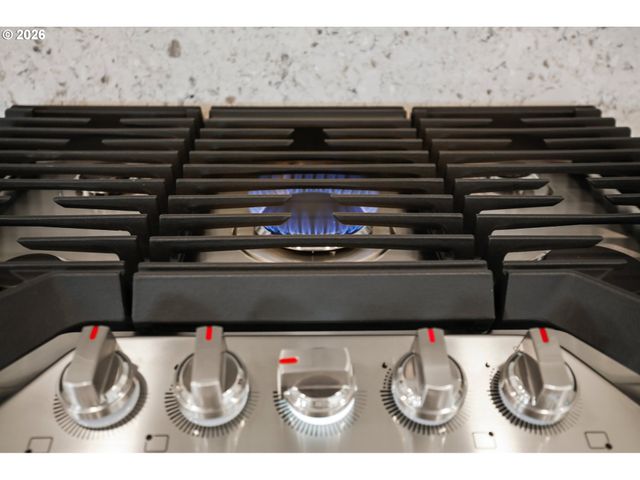 2039 Se 10TH Pl, Canby, OR 97013