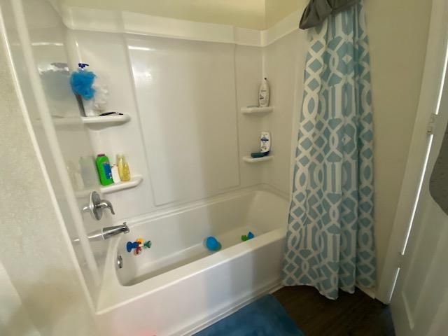 5709 Levenwood LN, Austin, TX 78724