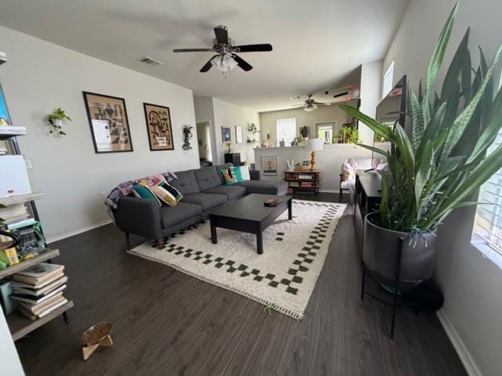 5709 Levenwood LN, Austin, TX 78724