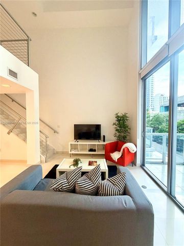 1050 Brickell Avenue 206, Miami, FL 33131