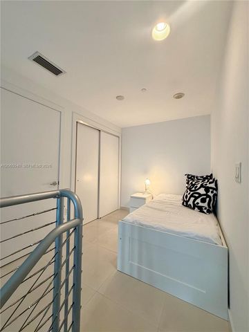 1050 Brickell Avenue 206, Miami, FL 33131