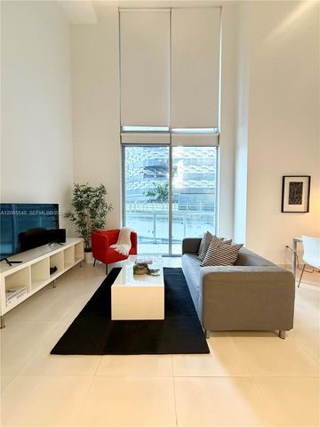 1050 Brickell Avenue 206, Miami, FL 33131