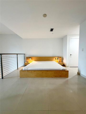 1050 Brickell Avenue 206, Miami, FL 33131