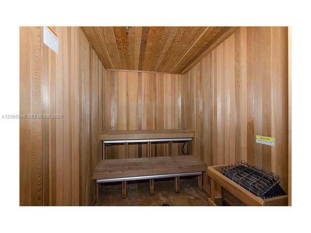 1050 Brickell Avenue 206, Miami, FL 33131