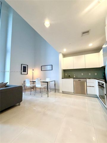 1050 Brickell Avenue 206, Miami, FL 33131