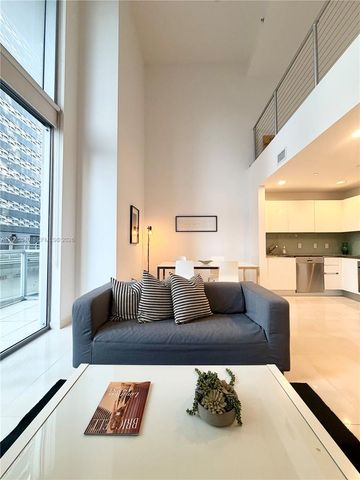 1050 Brickell Avenue 206, Miami, FL 33131