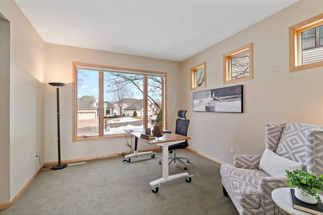 10509 Spyglass Drive, Eden Prairie, MN 55347