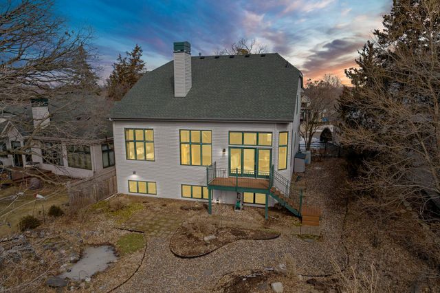 10509 Spyglass Drive, Eden Prairie, MN 55347