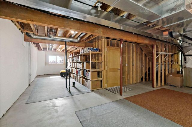 10509 Spyglass Drive, Eden Prairie, MN 55347