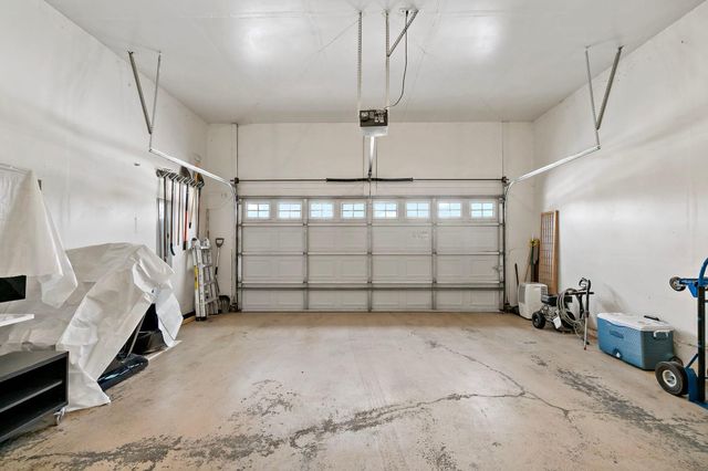 10509 Spyglass Drive, Eden Prairie, MN 55347