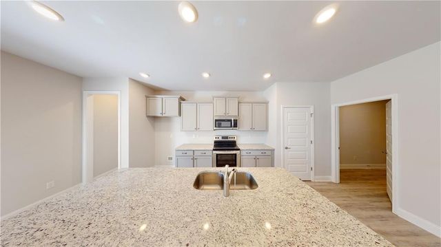 1031 Holliday Pass 19, Griffin, GA 30223
