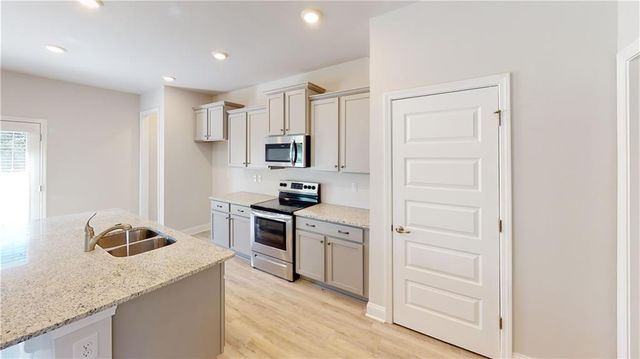 1031 Holliday Pass 19, Griffin, GA 30223