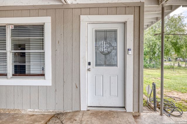 803 E Edwards, Crystal City, TX 78839