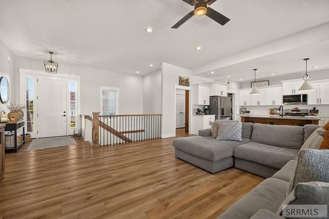 3042 Lin Road, Idaho Falls, ID 83401