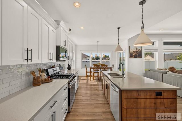 3042 Lin Road, Idaho Falls, ID 83401
