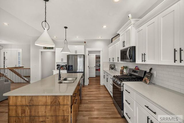 3042 Lin Road, Idaho Falls, ID 83401