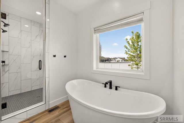 3042 Lin Road, Idaho Falls, ID 83401