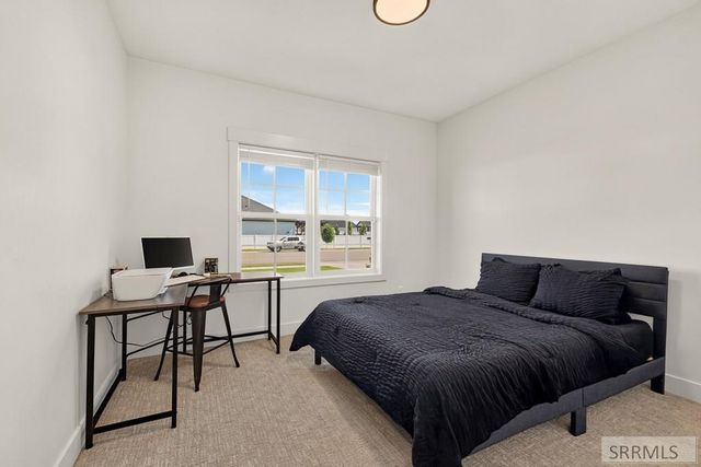3042 Lin Road, Idaho Falls, ID 83401